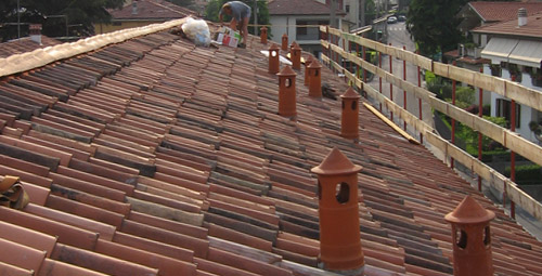 Rifacimento tetti monza brianza e posa coperture edili civili tetti in legno e tetti ventilati